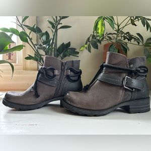 Earth origins women’s leather boots size 7